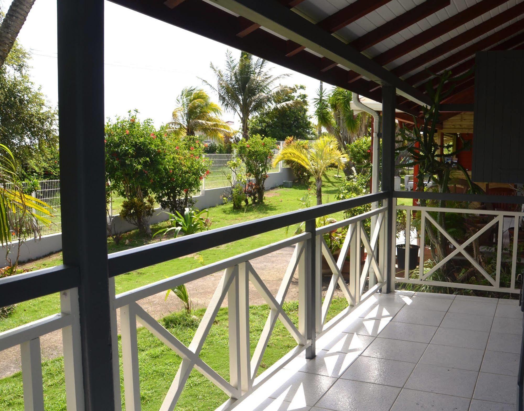 E.Gwada Hostel Le Gosier  Extérieur photo