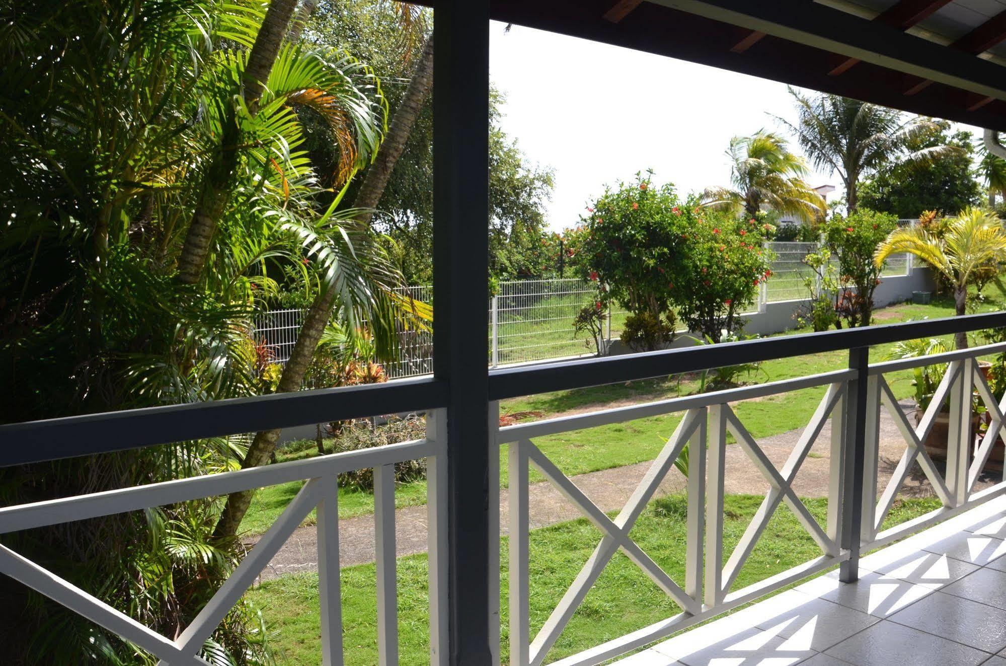 E.Gwada Hostel Le Gosier  Extérieur photo